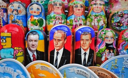 Generałowie i prezydenci: Kreml przygarnia wszystkich