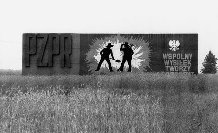 U schyłku PRL komunistyczna partia boleśnie się przekonała, że propagandowe zaklęcia nie mają żadnej