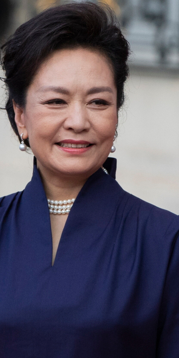 Jako pierwsza dama, Peng Liyuan z pewnością chce być się symbolem bardziej otwartych, efektownych i 