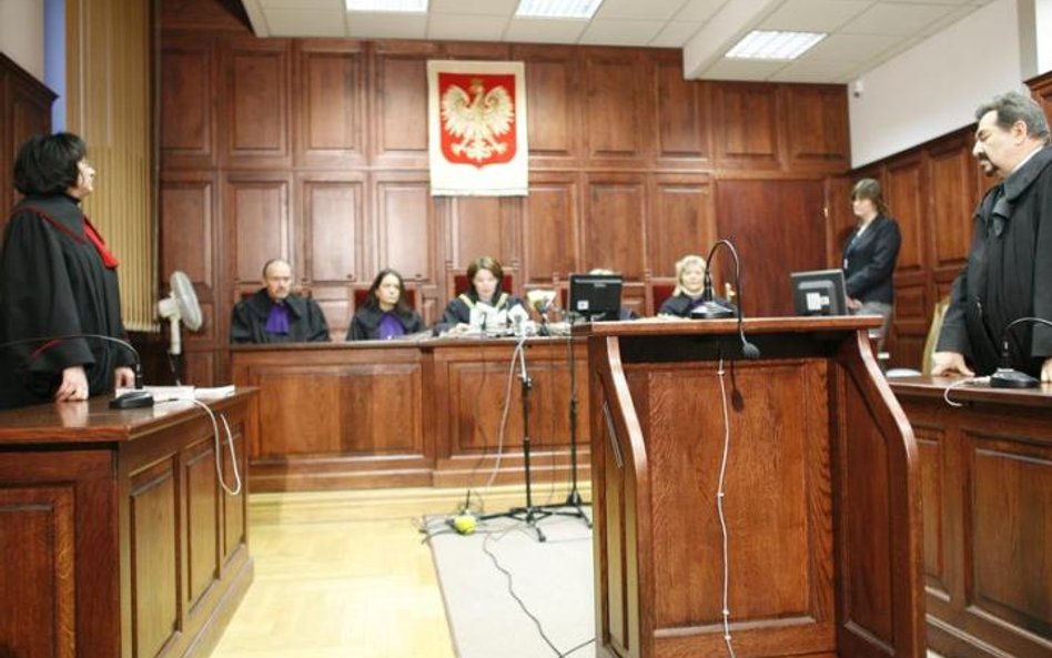 Wchodzą trzy stawki awansowe dla sędziów