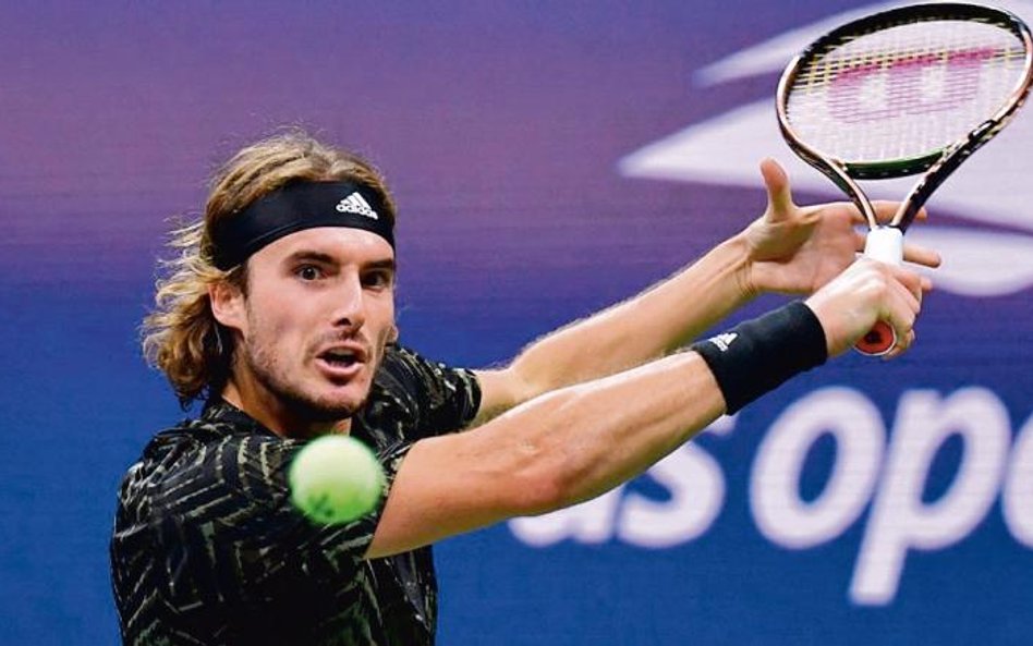 Stefanos Tsitsipas walczy w Nowym Jorku z rywalami i publicznością