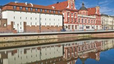 Gmach Ossolineum we Wrocławiu.