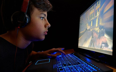 Sąd w Nepalu zakazał gry online, bo „ma zły wpływ na dzieci”