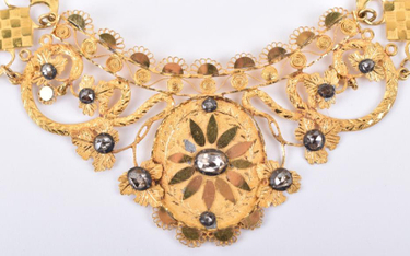 Złoty naszyjnik Marii Walewskiej na aukcji. Dostała go od cesarza Napoleona