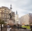 Widoczny w głębi hotel, zaprojektowany przez pracownię Kuryłowicz & Associates, stanie w sercu Lwowa