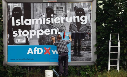 „Zatrzymać islamizację” na wyborczym plakacie AfD. Zagrożenia związane z imigracją są dziś dobrym pa