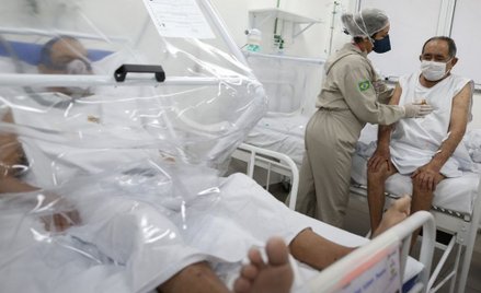 "Pacjenci bez objawów rzadko przenoszą koronawirusa". WHO wycofuje się z tej opinii