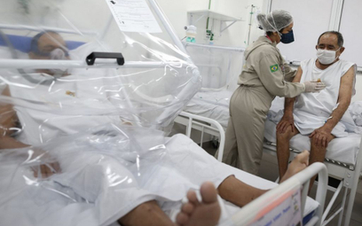 "Pacjenci bez objawów rzadko przenoszą koronawirusa". WHO wycofuje się z tej opinii