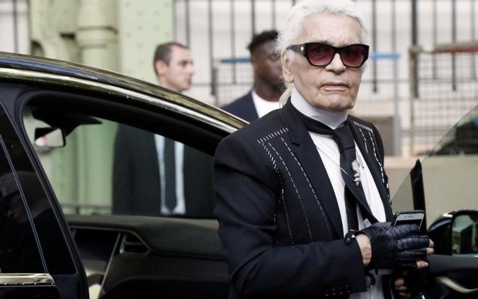 Lagerfeld uderza w Merkel za sprowadzenie "wrogów Żydów"