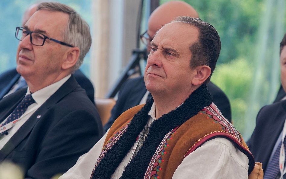 Andrzej Gut-Mostowy (z prawej) kilka dni temu uczestniczył w rozmowach ze środowiskiem narciarskim, 
