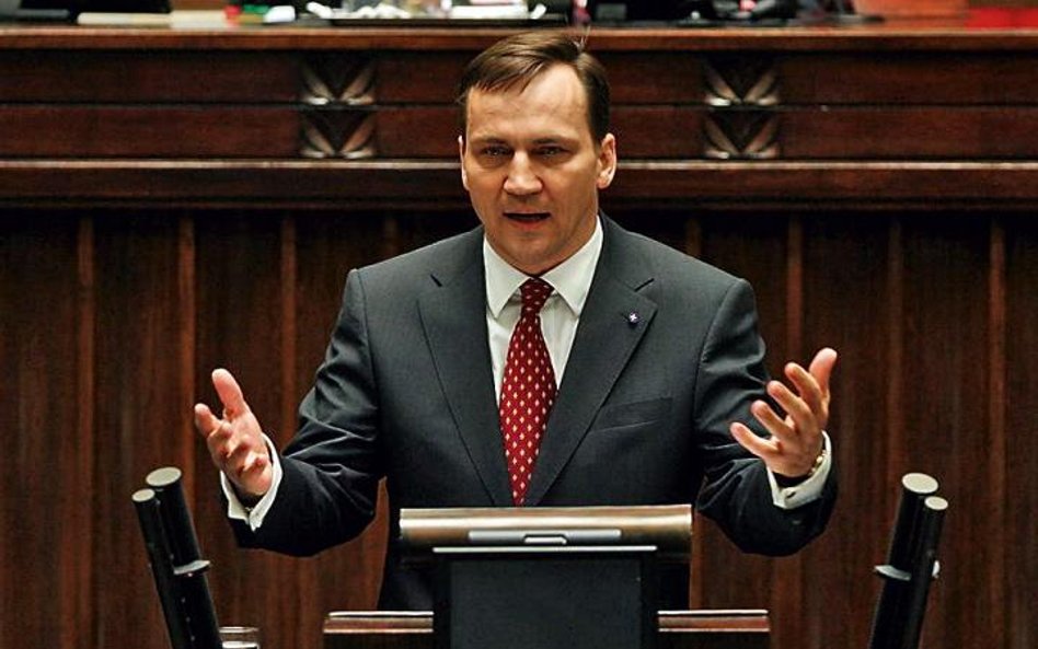 Radosław Sikorski wyliczał: Polska nie boi się już Niemców, mamy lepsze relacje z sąsiadami