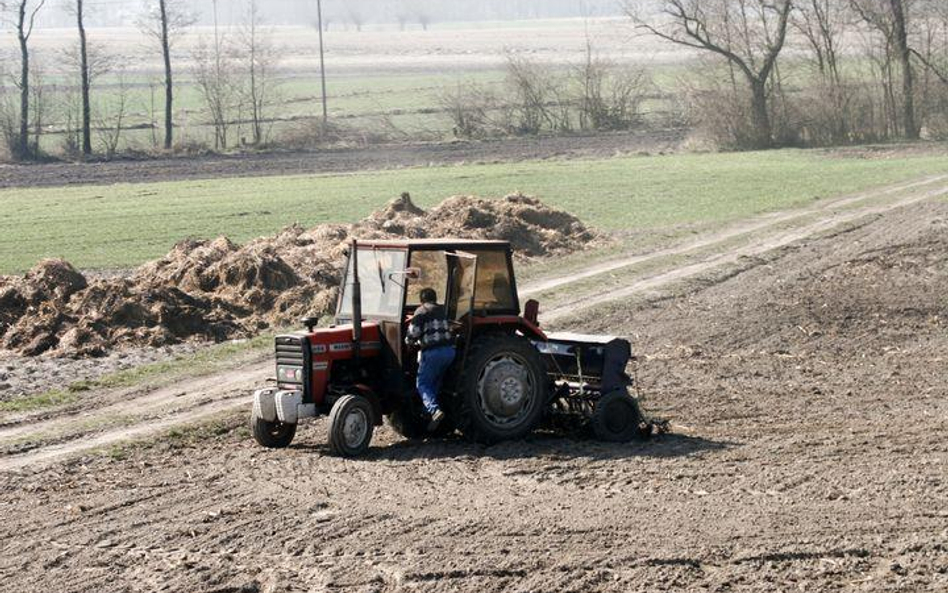 Opozycja: zła składka rolników