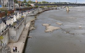 Wisła odkrywa swoje dno