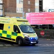 Boris Johnson chce zrezygnować z części obostrzeń. Naukowcy ostrzegają