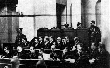Na ławie oskarżonych w procesie brzeskim zasiedli politycy lewicy