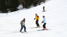 Informacja o darmowych karnetach przyciągnęła uwagę narciarzy