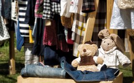 Wyprzedaże to sprawdzona forma spotkań sąsiedzkich, która promuje ideę ponownego obiegu rzeczy