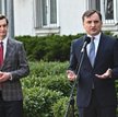 Minister sprawiedliwości Zbigniew Ziobro (z prawej) i wiceminister Sebastian Kaleta, obaj z Solidarn