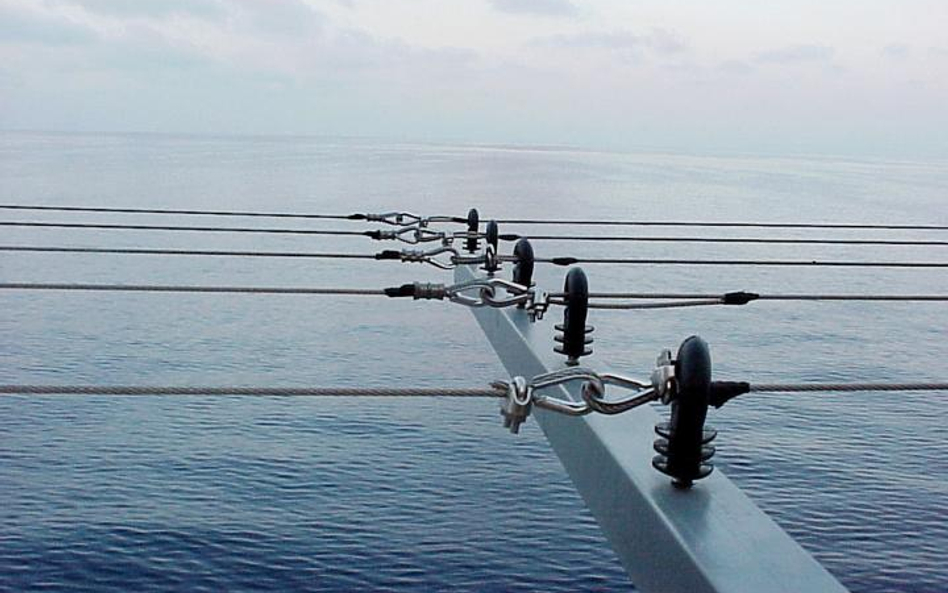 Miedź i złoto czeka na dnie oceanów