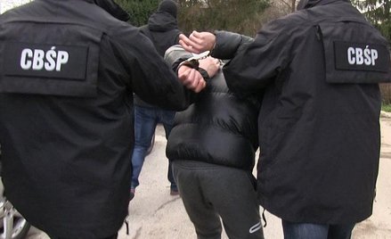 Bokser i pseudokibice sprzedawali narkotyki