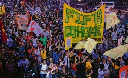 FIFA raczej nie opuści Brazylii. Ale nie jest tam mile widziane