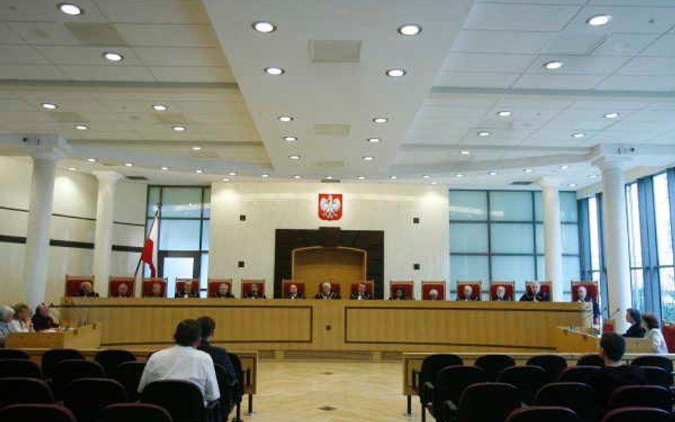 Skąd brać sędziów Trybunału
