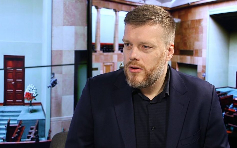 Adrian Zandberg: Zandberg: PiS ma głęboko wdrukowaną logikę siedzenia w okopach