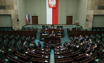 Sondaż. Koalicja Obywatelska się umacnia. Duży spadek Polskiego Stronnictwa Ludowego