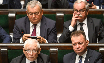 Posłowie PiS w sejmowych ławach
