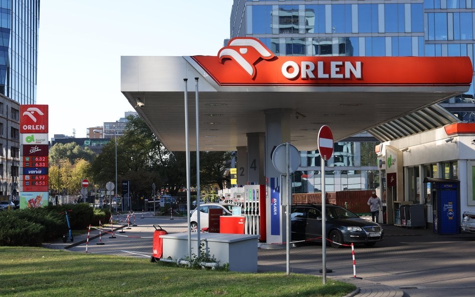 Stacja paliw Orlen w Warszawie