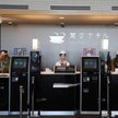Recepcja hotelu "Henn na" obsługiwana przez same roboty