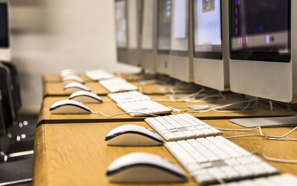 Microsoft zamierza kupić „Facebooka dla programistów”