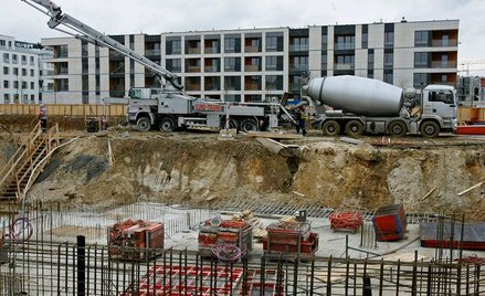 Trudniej o kredyt, łatwiej o mieszkanie