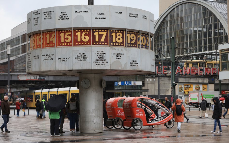 Bundesbank ostrzega. Powolne ożywienie mimo miliardowych wydatków