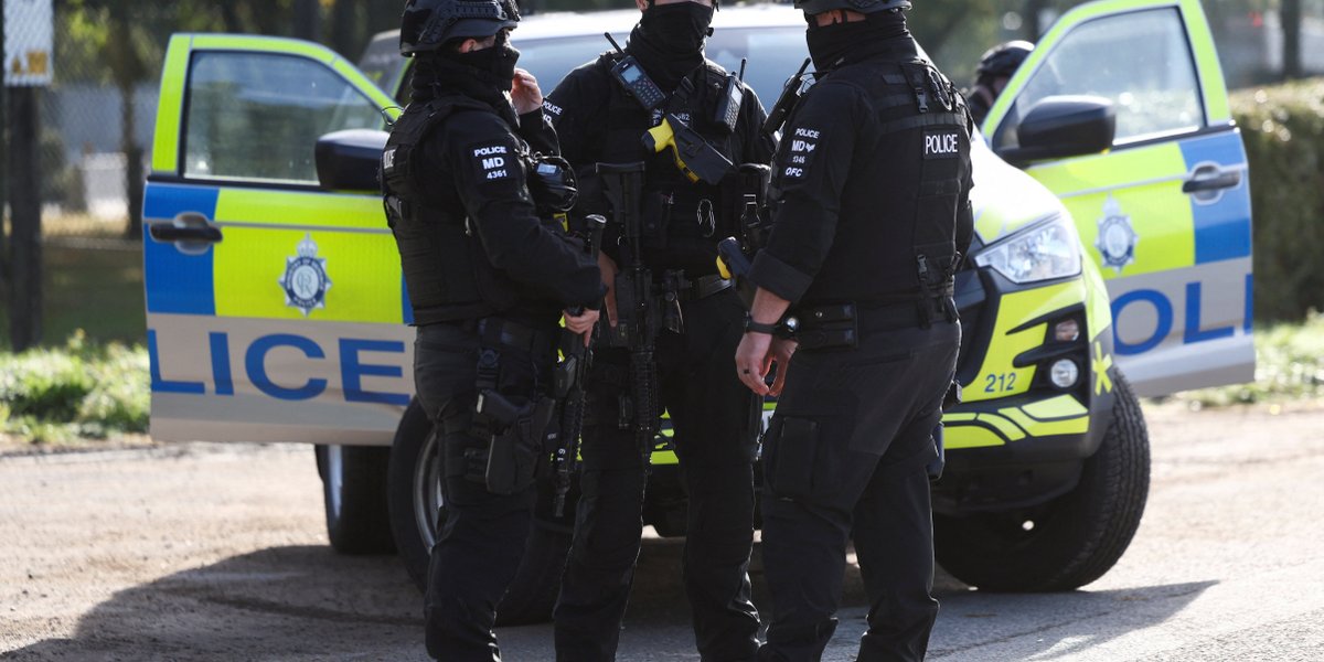 Próba ataku terrorystycznego przy brytyjskiej bazie RAF Fairford: pięciu zatrzymanych
