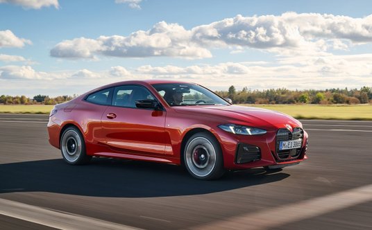 BMW M440i Coupe