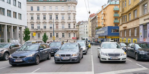 Austria wprowadza kontrolę wjazdu do miast. Mandaty sięgną nawet 2180 euro