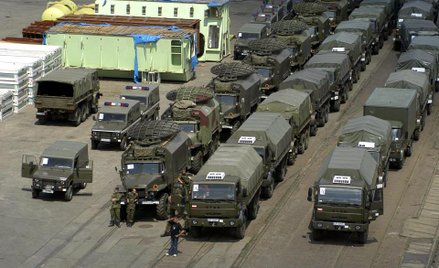 910 ciężarówek za 697 mln zł armia kupiła od Jelcza Komponenty