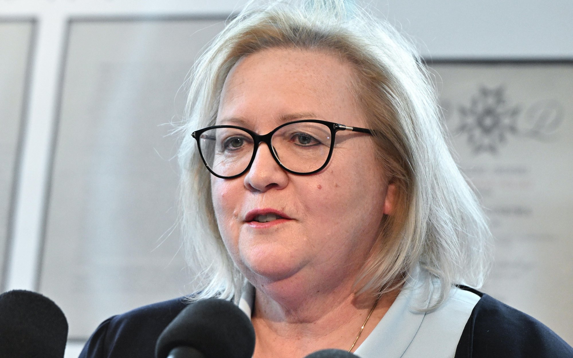 Дело об иммунитете Малгожаты Мановской в Государственном трибунале. "Обвинение санкционирует скандальное поведение".