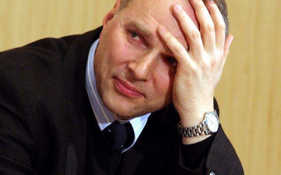 "Gazeta Wyborcza": Podeptali pamięć, rozpoczęli kampanię...
