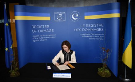 Prezydent Mołdawii Maia Sandu podpisuje porozumienie o utworzeniu „Rejestru szkód spowodowanych agre