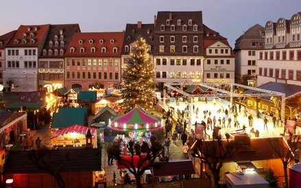 Bożonarodzeniowy kiermasz w Naumburg an der Saale na wschodzie Niemiec
