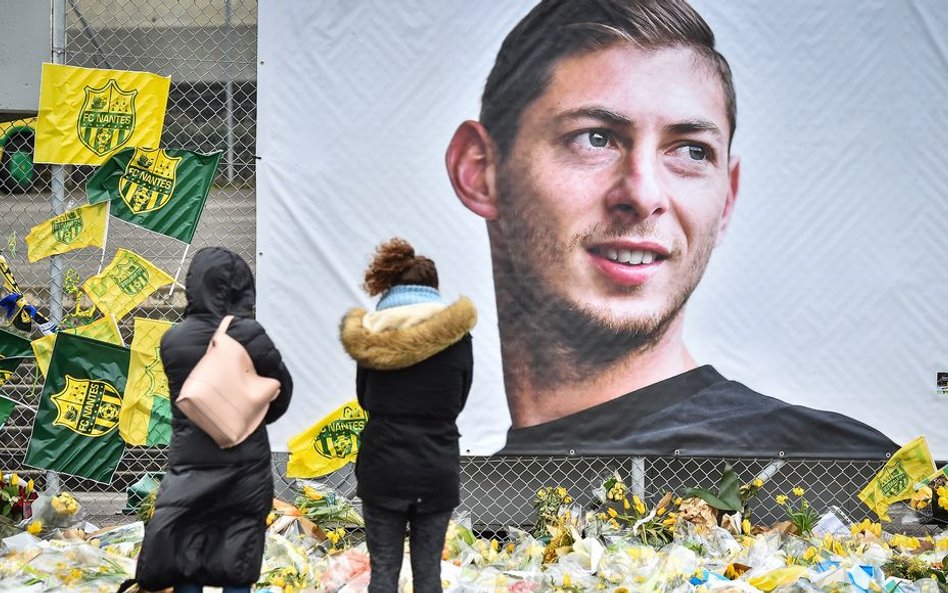 Zdjęcia zwłok Emiliano Sali w internecie. Jest śledztwo policji