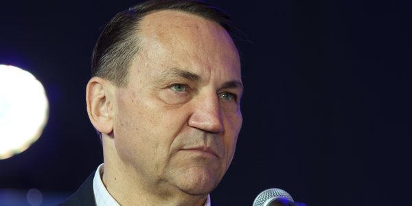 Radosław Sikorski odpowiada na felieton „Rz”. „Praca w sektorze publicznym jest służbą”