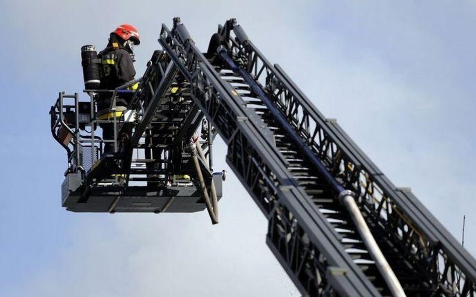 Strażacy i ratownicy opanowali tereny Targów Kielce