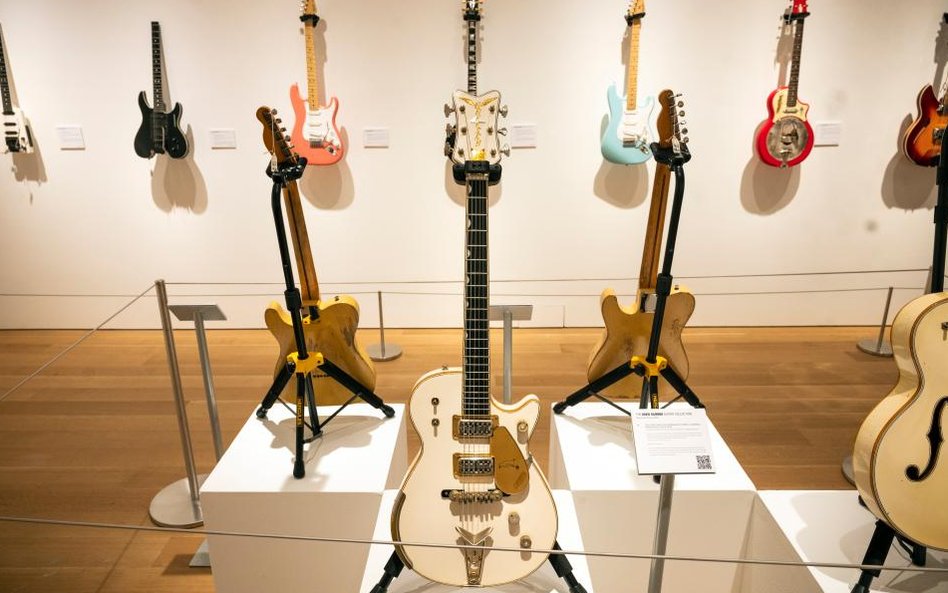 David Gilmour sprzedał wszystkie swoje cenne gitary