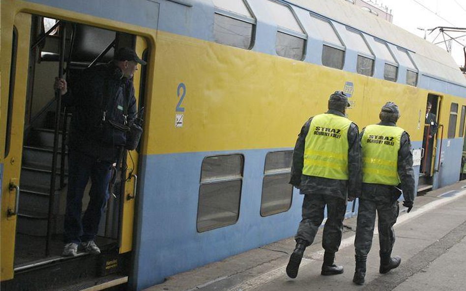 Sokiści śnią o podsłuchach