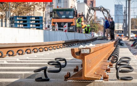 Kompleksowa wymiana podtorza i torów poprawi przepustowość linii i komfort pasażerów