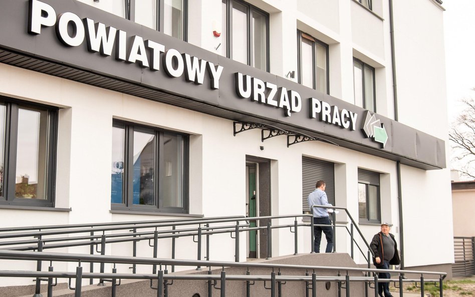 Służby specjalne będą miały dostęp do informacji o bezrobotnych