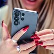 Play, Orange i Plus zwiększają zyski. Klienci odczuwają to w rachunkach